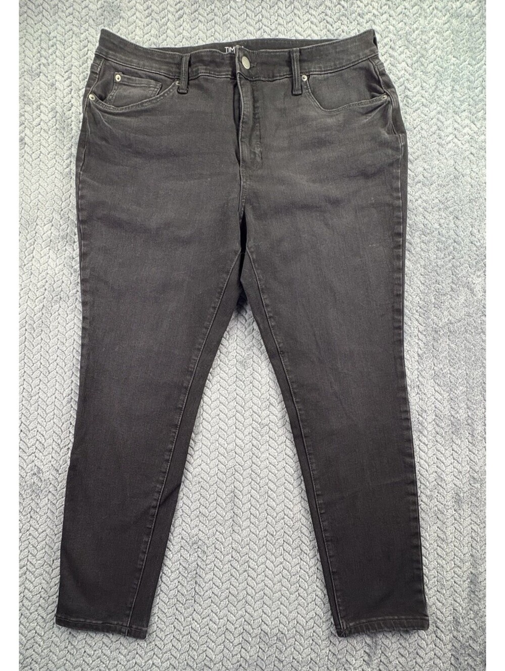 Time and Tru Women’s High-Rise Curvy Skinny Jeans Black Size 16 (0046)